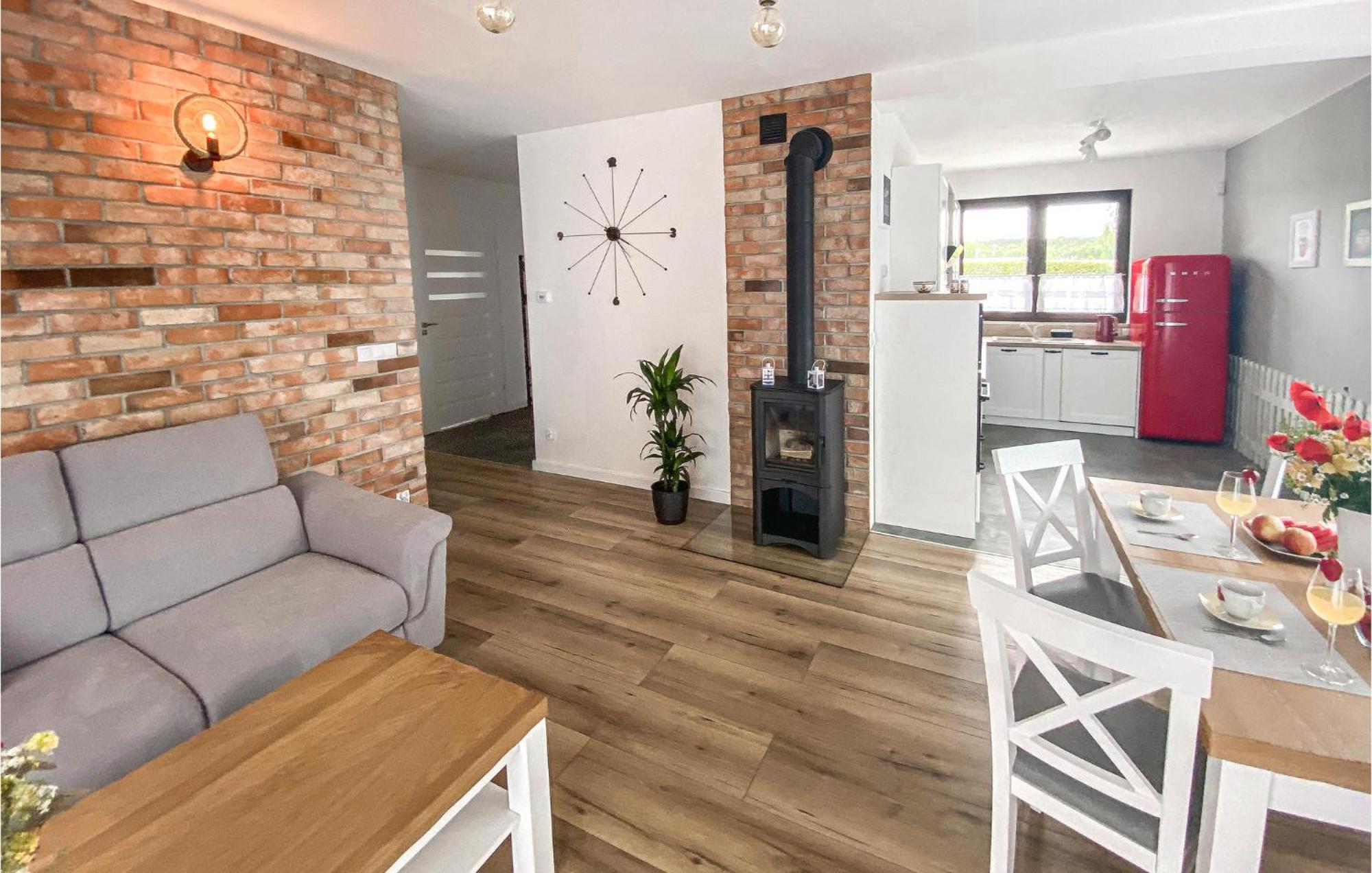 3 Bedroom Nice Home In Wisełka מראה חיצוני תמונה