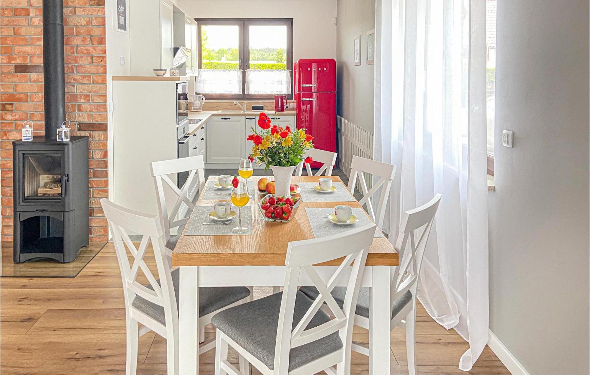3 Bedroom Nice Home In Wisełka מראה חיצוני תמונה
